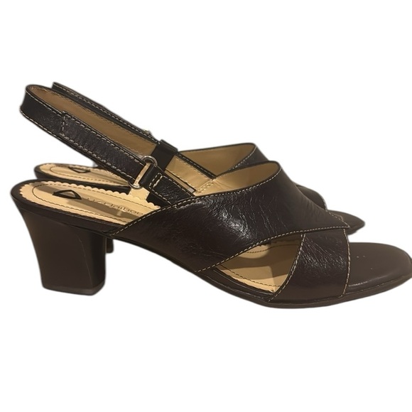 Liz Claiborne flex Tasha brown leather, low chunky heel sandal sling back 8.5 - Picture 2 of 15